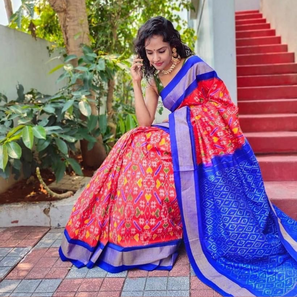 Buy Aster Blush Pochampally Ikat Silk Saree - House Of Elegance – House Of  Elegance - Style That Inspires